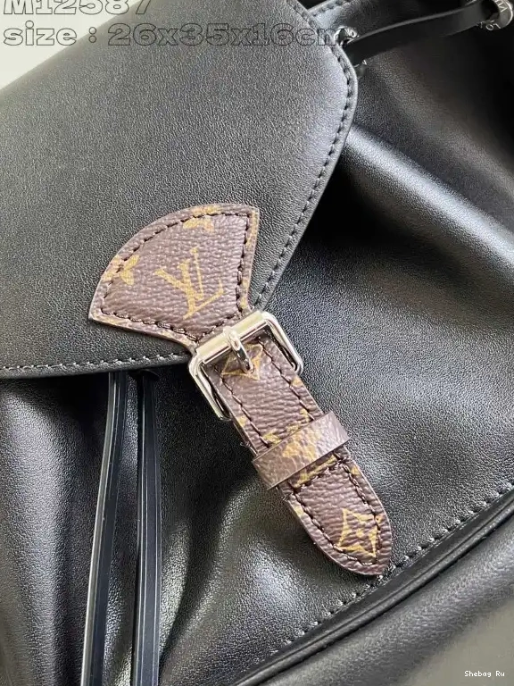 LOUIS Montsouris VUITTON PM-26*35.5*16CM 0624